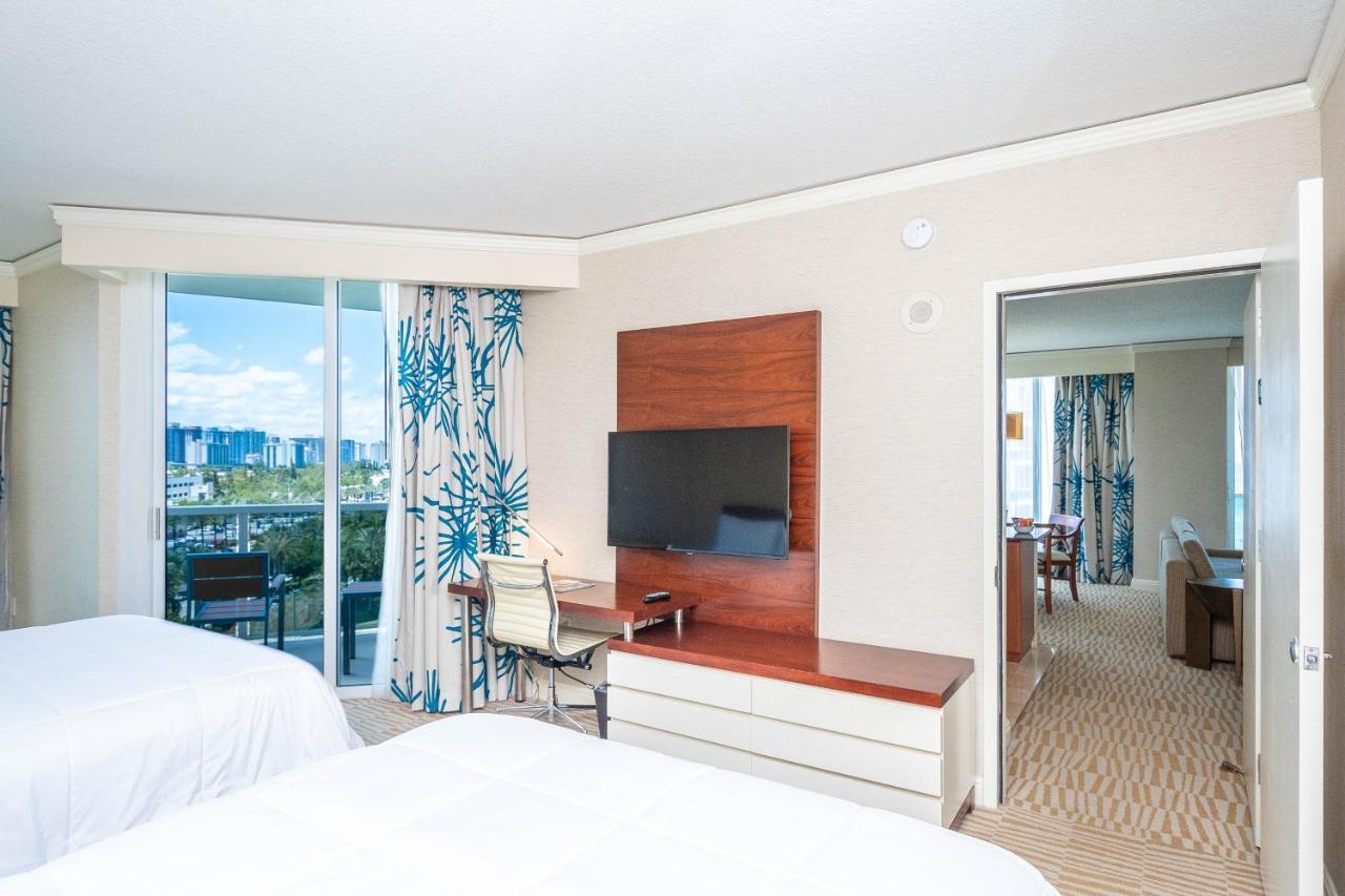 Trump Intl 2 Bedroom Apartment 1600 Sqf Ocean And Bay View Sunny Isles Beach Extérieur photo
