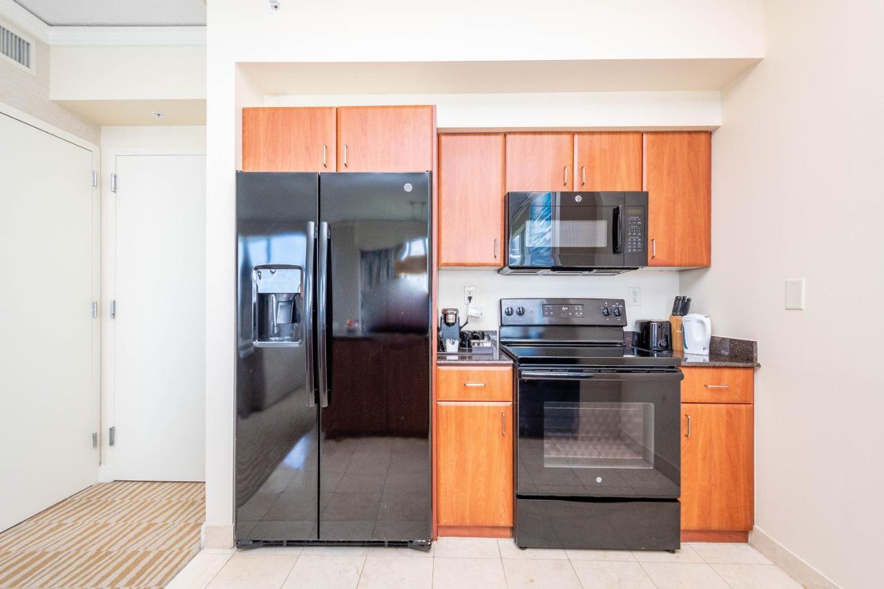 Trump Intl 2 Bedroom Apartment 1600 Sqf Ocean And Bay View Sunny Isles Beach Extérieur photo