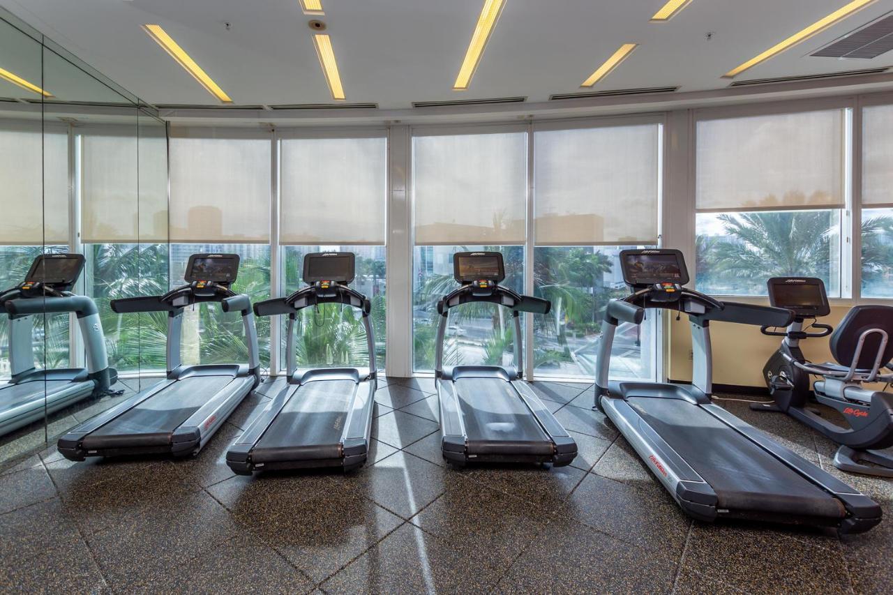 Trump Intl 2 Bedroom Apartment 1600 Sqf Ocean And Bay View Sunny Isles Beach Extérieur photo