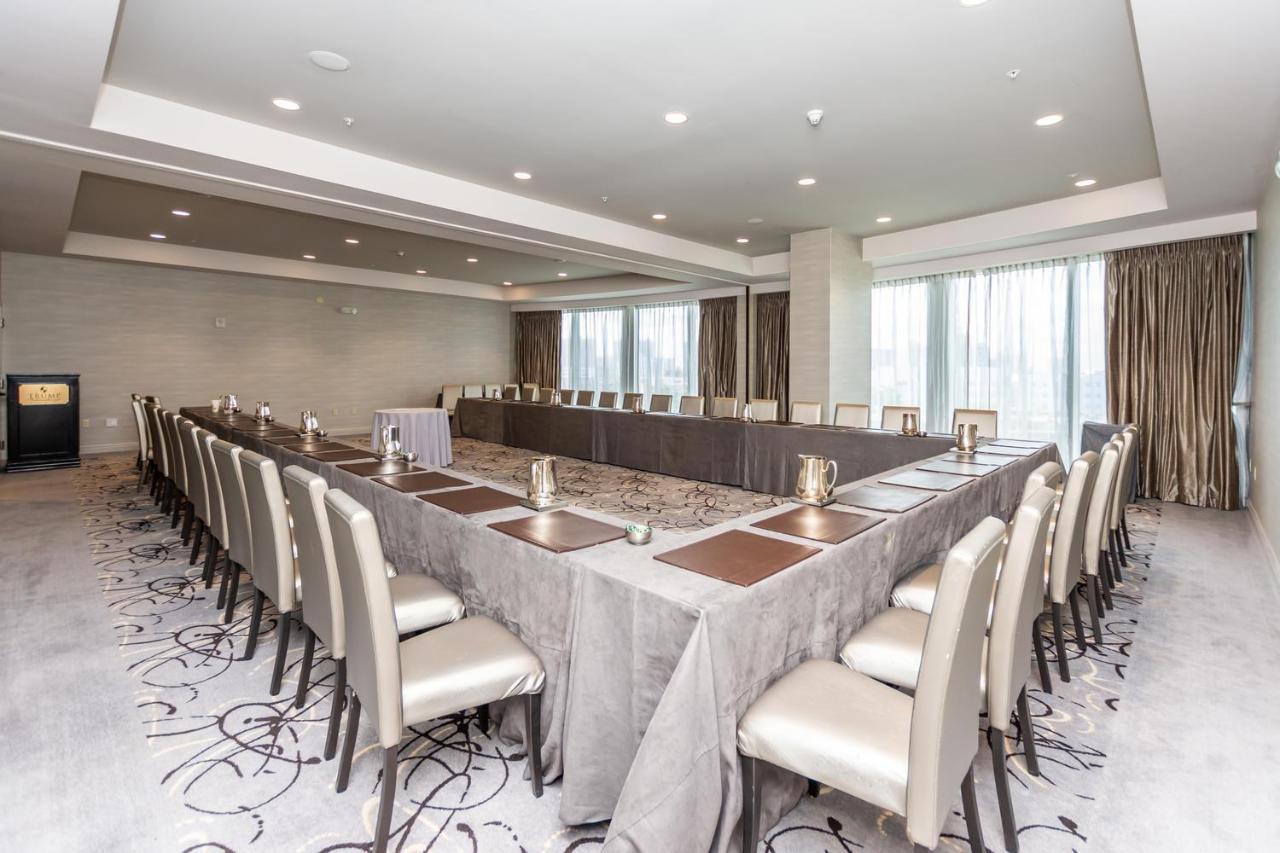 Trump Intl 2 Bedroom Apartment 1600 Sqf Ocean And Bay View Sunny Isles Beach Extérieur photo