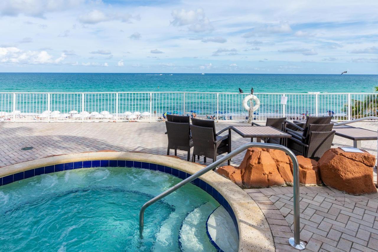 Trump Intl 2 Bedroom Apartment 1600 Sqf Ocean And Bay View Sunny Isles Beach Extérieur photo